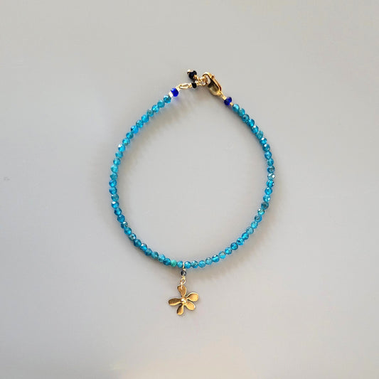 Flower Charm Bracelet - Apatite